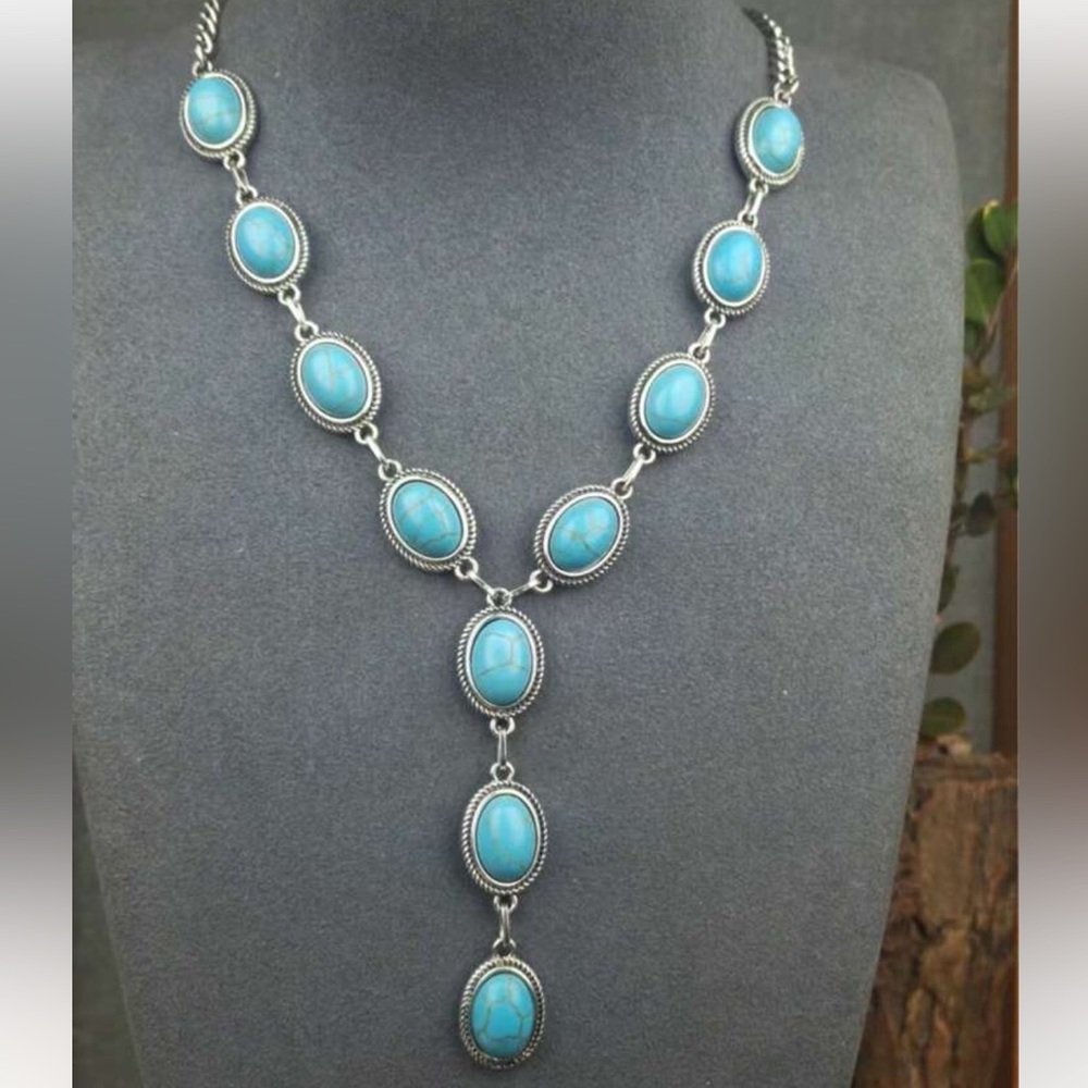 ⭐️ Western Boho Lariat Y Shape Silver and Faux Turquoise Drop Necklace NWOT - Picture 2 of 13